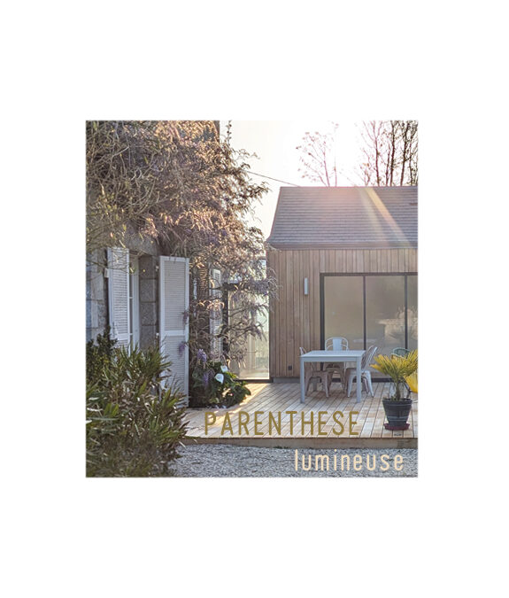 Extension bois d&rsquo;une maison en pierres